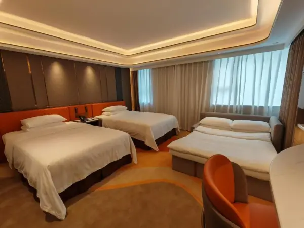 Hotel Beverly Plaza 5